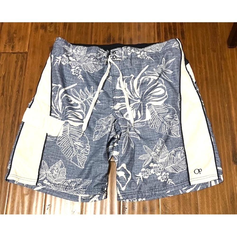 Ocean Pacific Blue & White Floral Hybrid Swim Shorts Size XL (40-42)  " AS IS  "